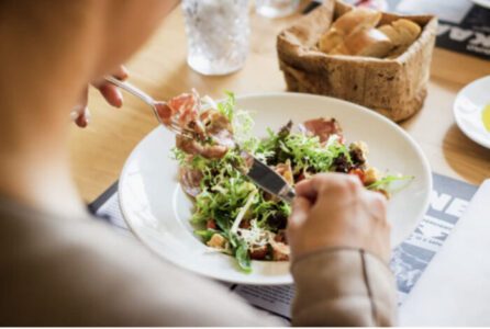 5 alimentos para regenerar la piel de forma natural