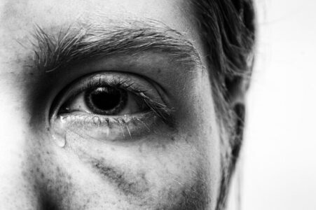 Cómo lidiar con el trauma y el estrés postraumático