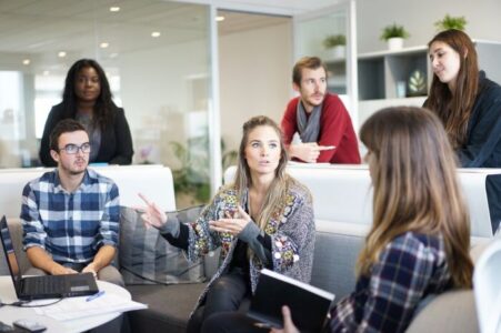 14 formas sencillas de afrontar el estrés laboral