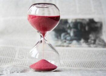 La procrastinación afecta la gestión del tiempo