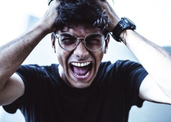 Dejar de estar molesto contigo mismo