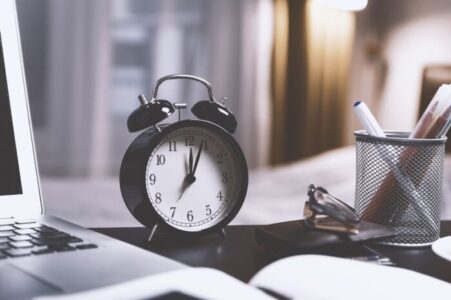 8 conceptos erróneos del tiempo que te hacen menos productivo