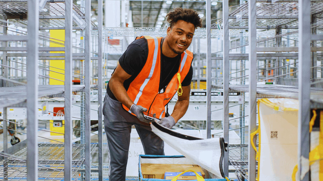How to Apply for a Job at Amazon: Step-by-Step Process